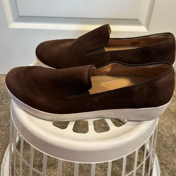 Women’s FitFlop Brown Slip-On Shoes - Picture 4 of 6